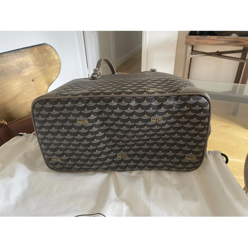 Fauré Le Page Daily Battle Tote in Khaki - Picture 8 of 14